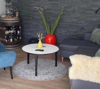 Nyistandsat Hojloftet Kaelderlejlighed Pa 70 M2 I Viborg Centrum, Med Plads Til 4 Personer Extérieur photo
